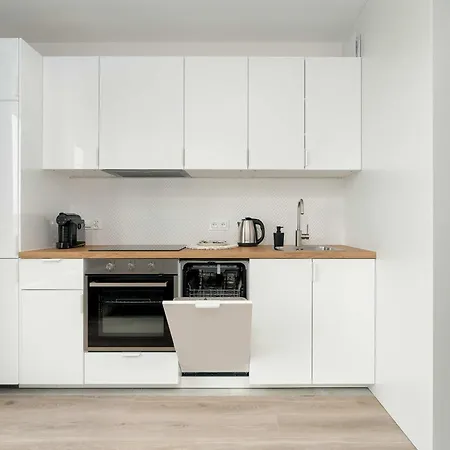 Apartment Nowoczesny Dla 2 Doroslych I 2 Dzieci Parking By Renters Poznan