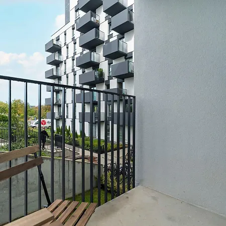 Nowoczesny Dla 2 Doroslych I 2 Dzieci Parking By Renters דירה *