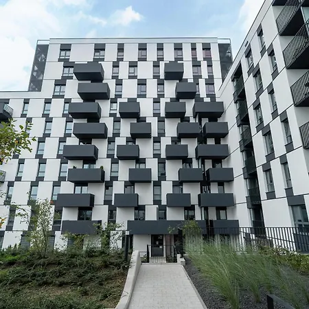 Nowoczesny Dla 2 Doroslych I 2 Dzieci Parking By Renters דירה